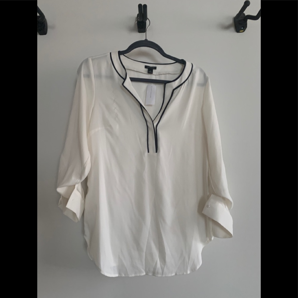Ann Taylor White Long Sleeve Silky Blouse NWT